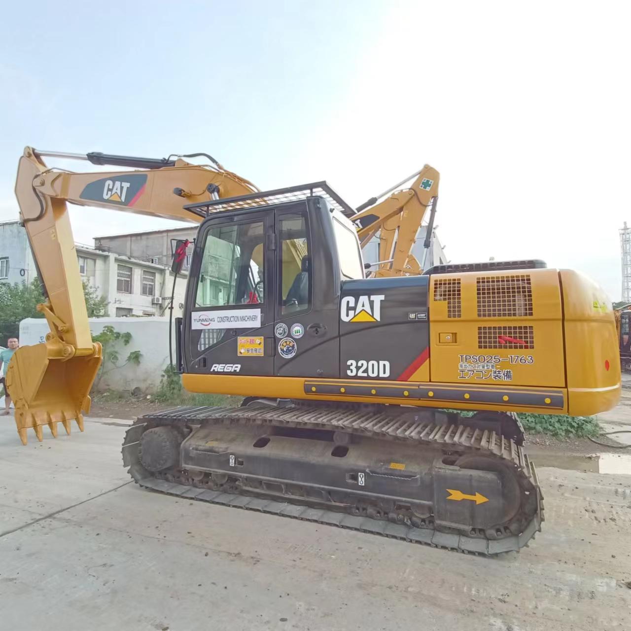 Caterpillar CAT320D excavator