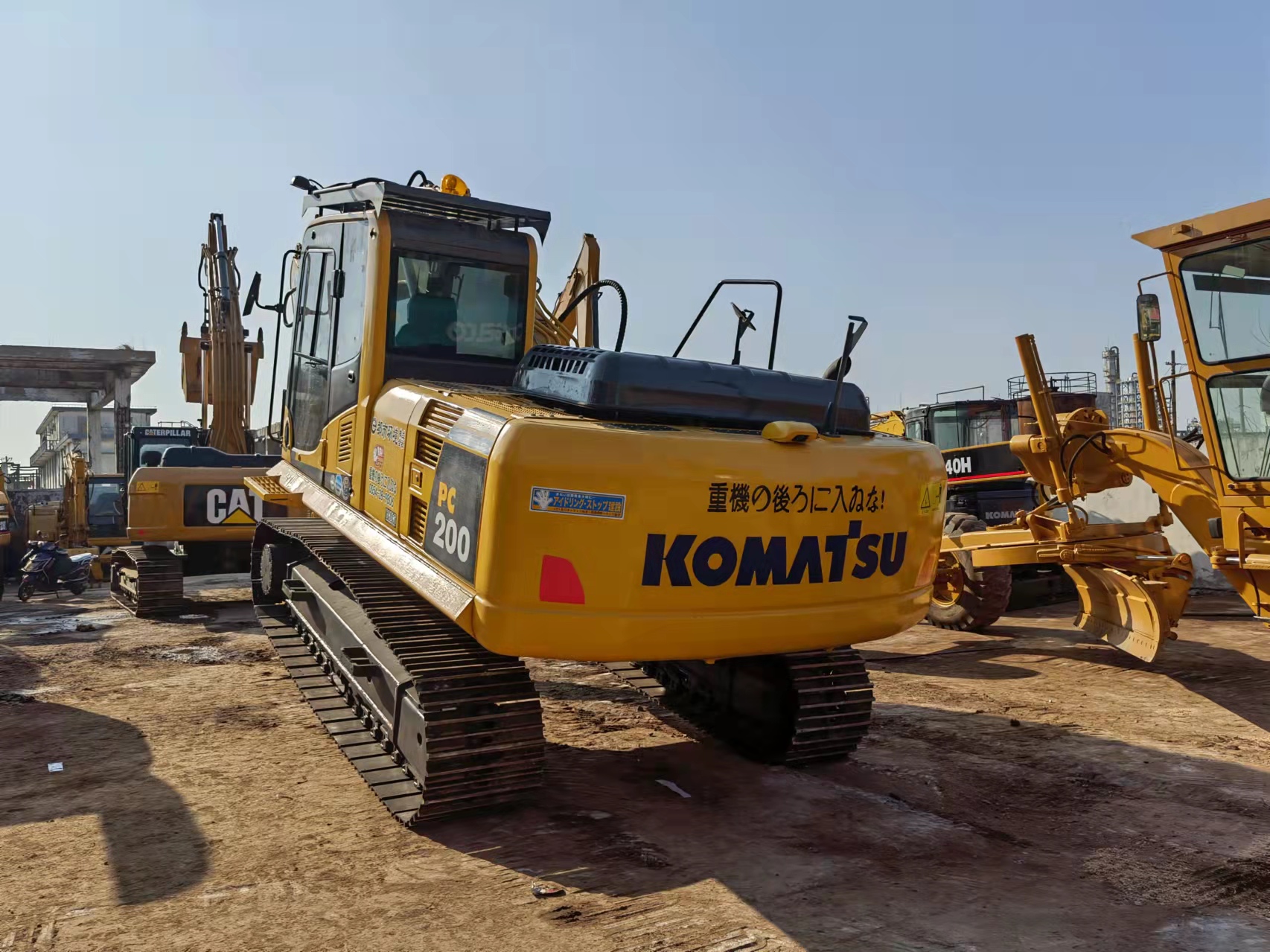 Komatsu PC200-8N1 Excavator