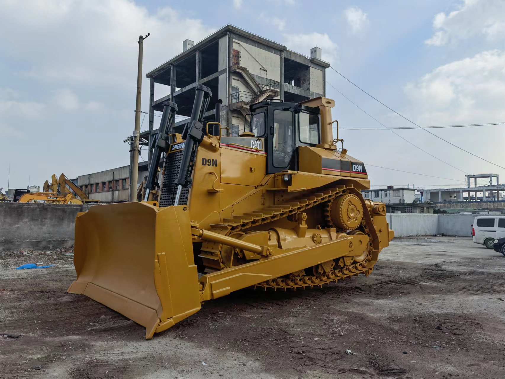 Caterpillar d9n bulldozer 