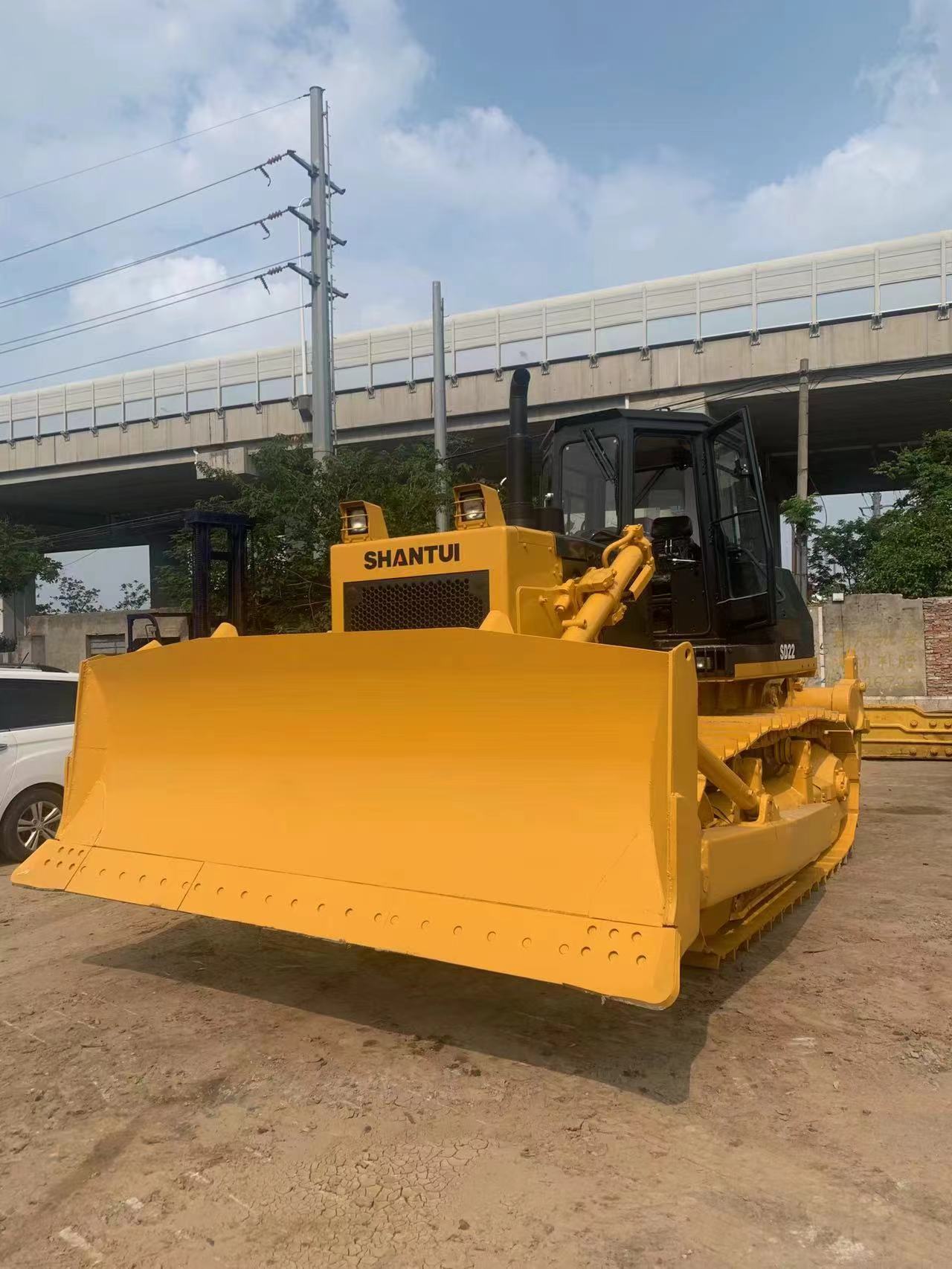 SHANTUI  SD22   Bulldozer