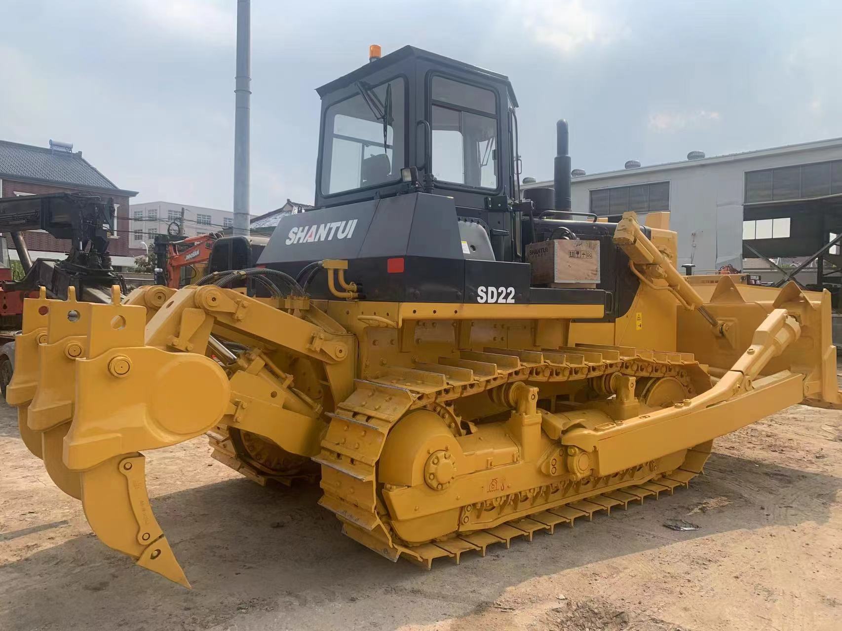 SHANTUI SD22  Bulldozer