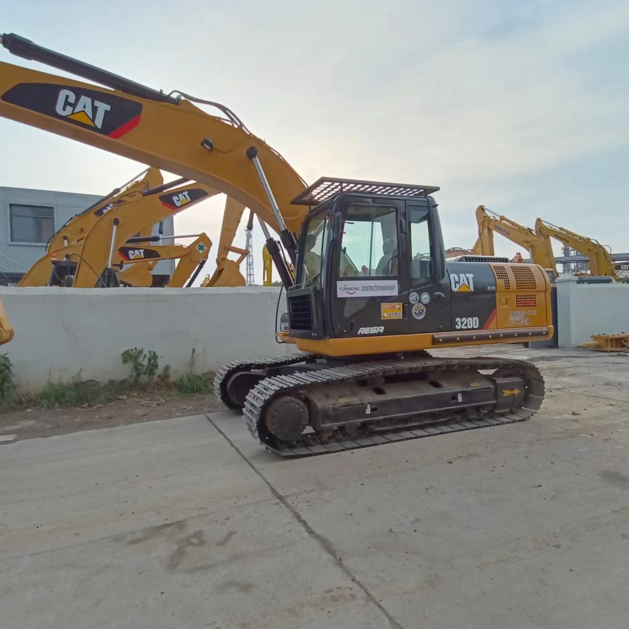 Caterpillar 320D used excavator