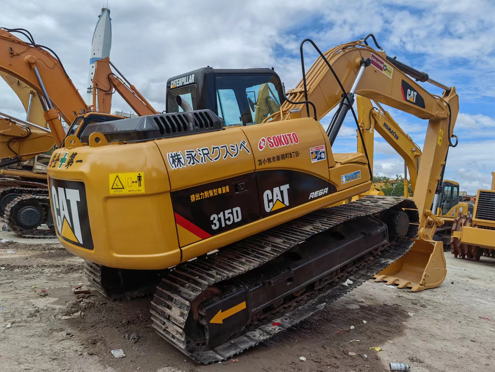 CAT 315D Excavator