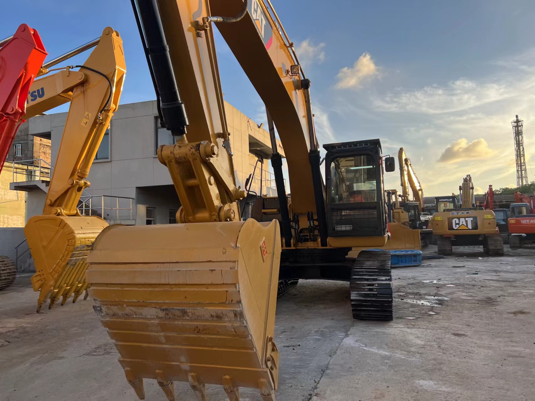 CAT 336D Excavator