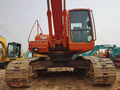 Doosan DH220-7 Excavator