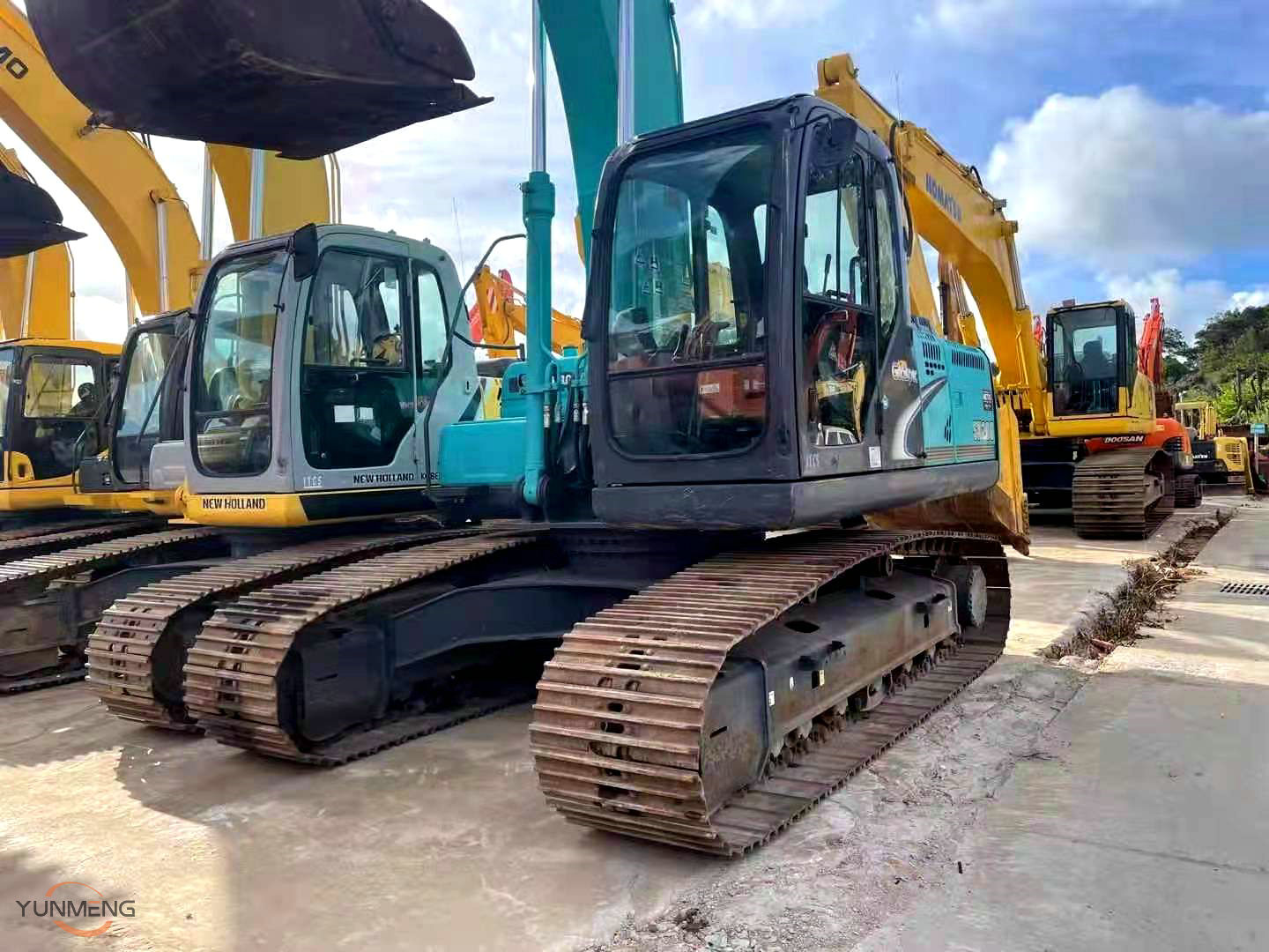 kobelco SK200-8 excavator